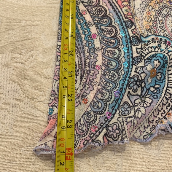 Le Chat Flowy Top with Sequins on front lapel - Picture 13 of 13